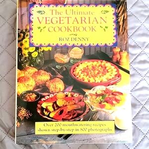The Ultimate Vegetarian Cookbook - Hardcover By Denny, Roz Cookbooks cooking